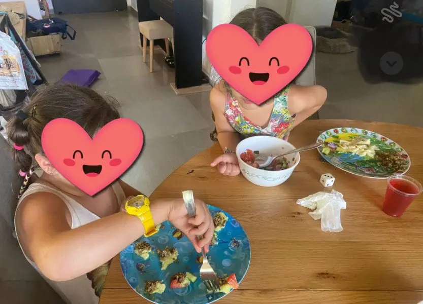 Fun meal with Playte