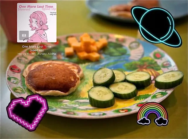 Kid-friendly pancakes on a Playte